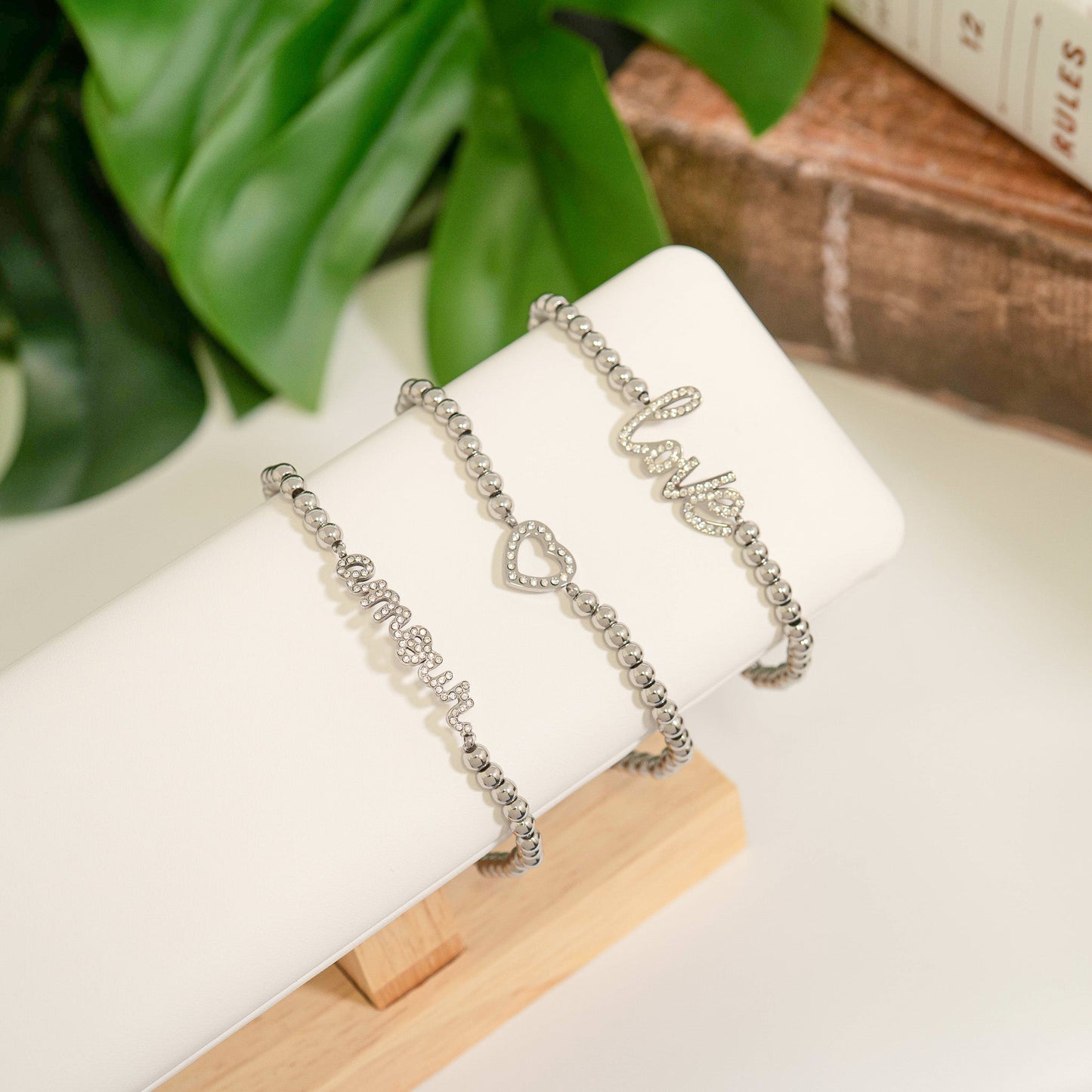 18K Gold PVD Stainless Steel Stone Amour Metal Beaded Stretch Bracelet / BRJ1015