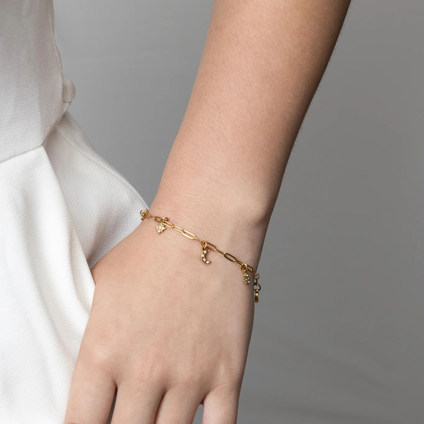 18K Gold PVD Stainless Steel Moon & Star Charm Bracelet / BRJ1009