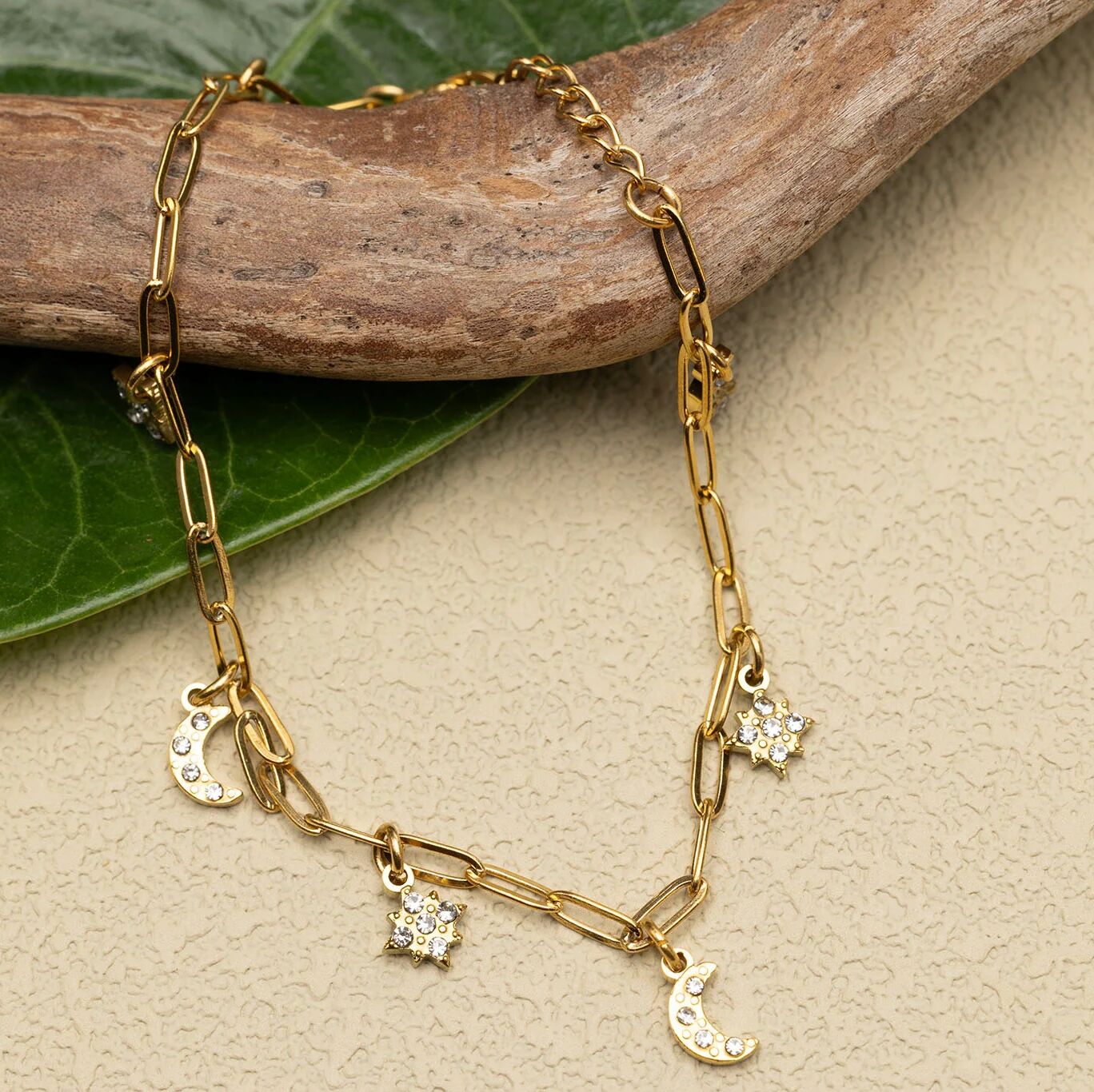 18K Gold PVD Stainless Steel Moon & Star Charm Bracelet / BRJ1009