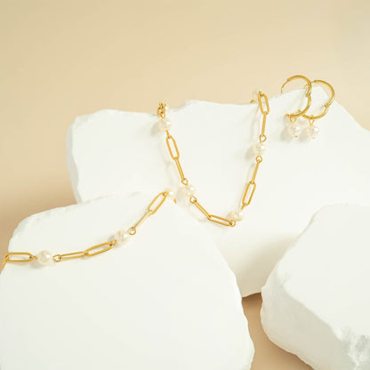 18K Gold PVD Stainless Steel Station Pearl Paperclip Bracelet / BRJ1023