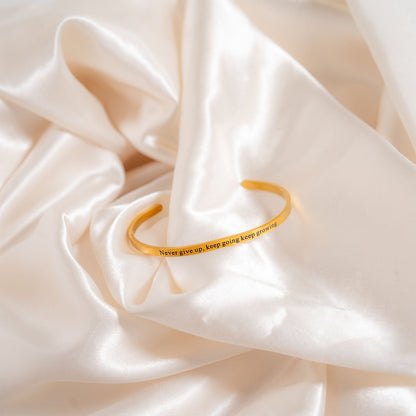 18K Gold PVD Never give up Engraved Bangle Bracelet / BRJ1032