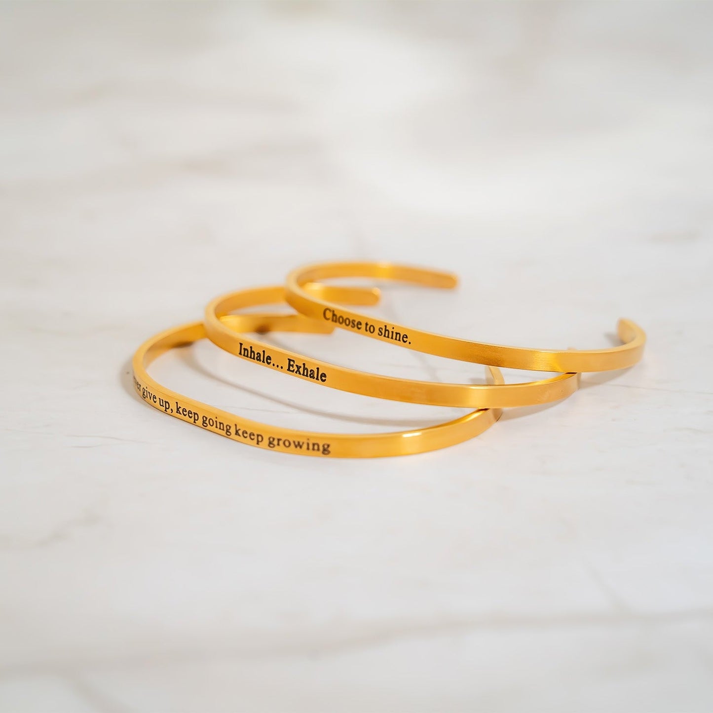 18K Gold PVD Never give up Engraved Bangle Bracelet / BRJ1032