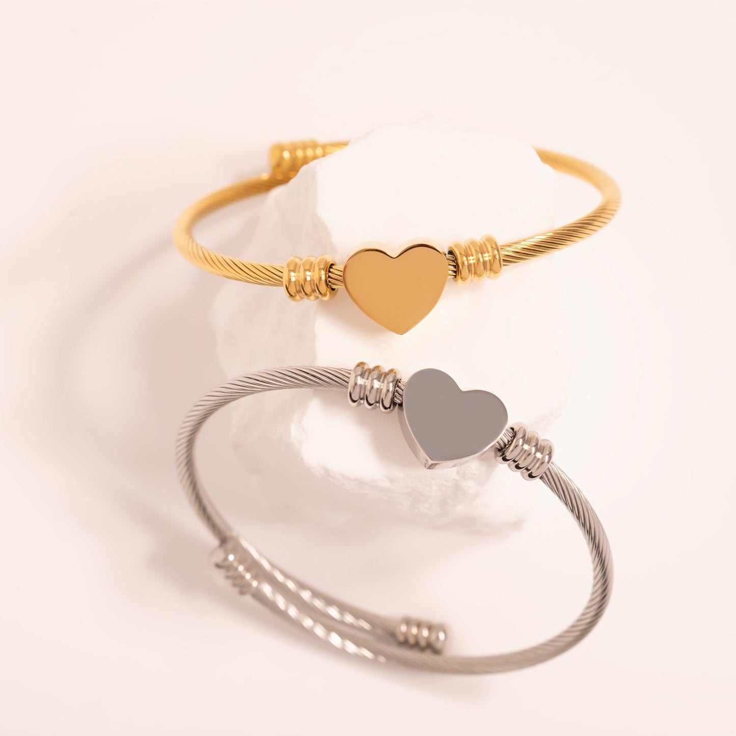 18K Gold PVD Stainless Steel Engraveable Heart Cuff Bracelet / BRJ1077