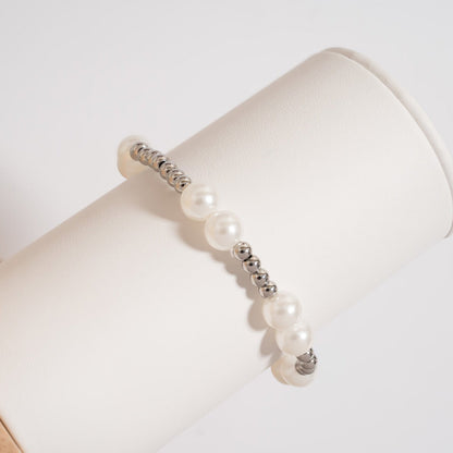 18K Gold PVD 8mm Kiska Glass Pearl Beaded Stretch Bracelet / BRJ1083