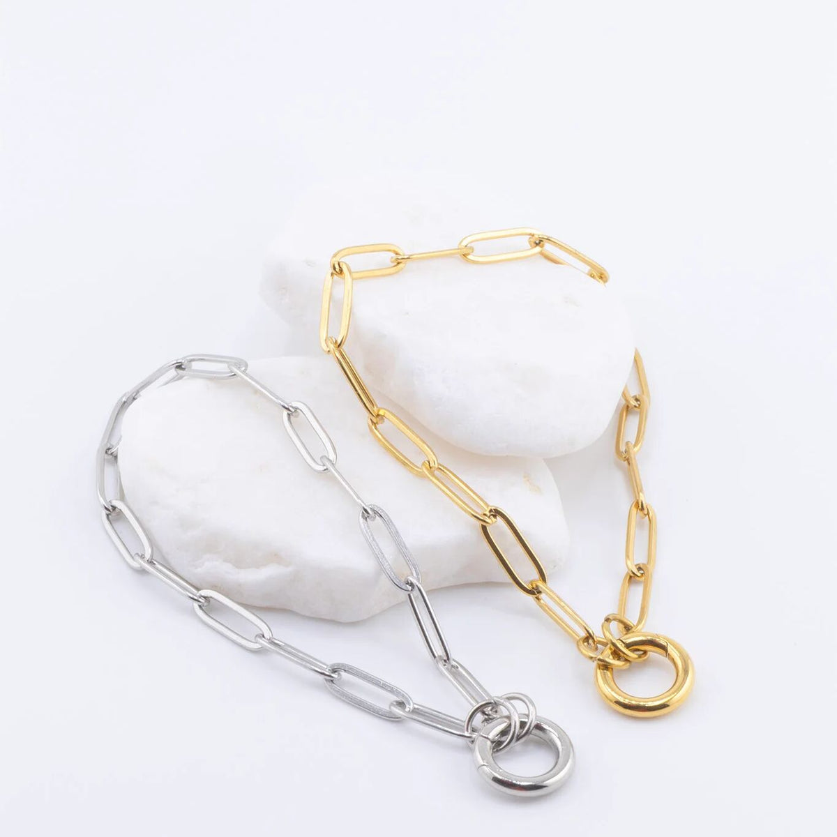 18K Gold PVD Stainless Steel Paperclip Charm Keeper Bracelet / BRJ9084