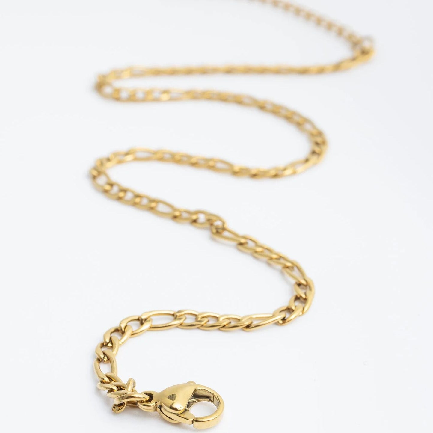 18K Gold PVD Stainless Steel Figaro Chain Bracelet or Anklet / BRJ9097