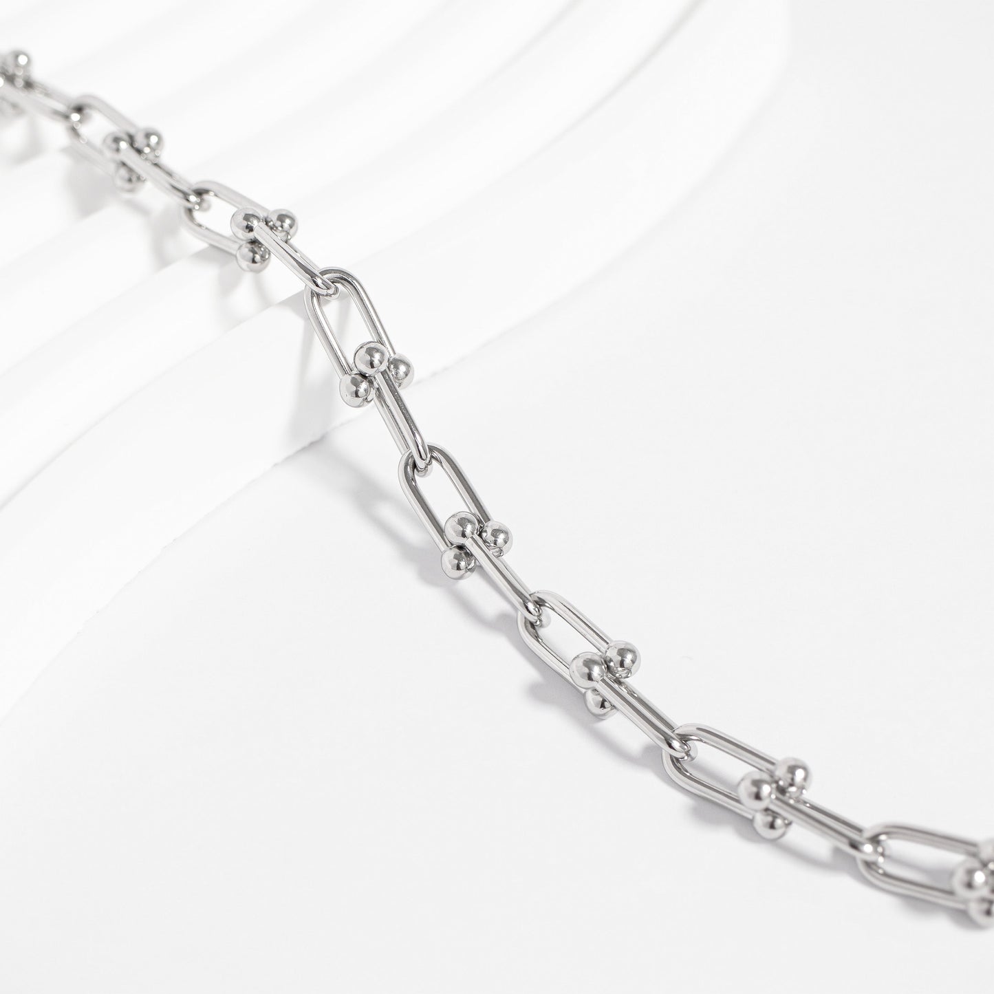 18K Gold PVD Stainless Steel Hardware Necklace / CHN0091