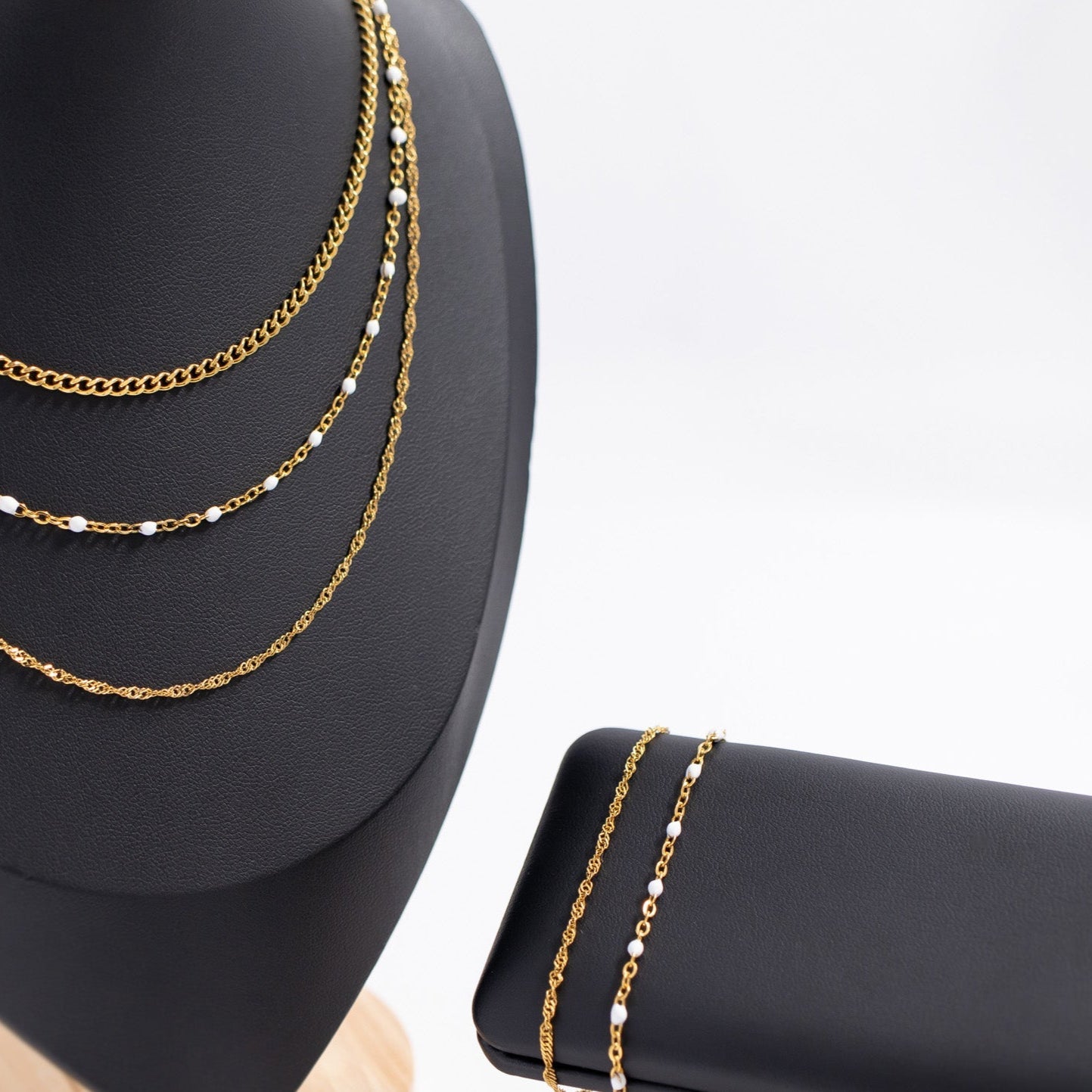 18K Gold PVD Stainless Steel White Confetti Bracelet / BRJ1059