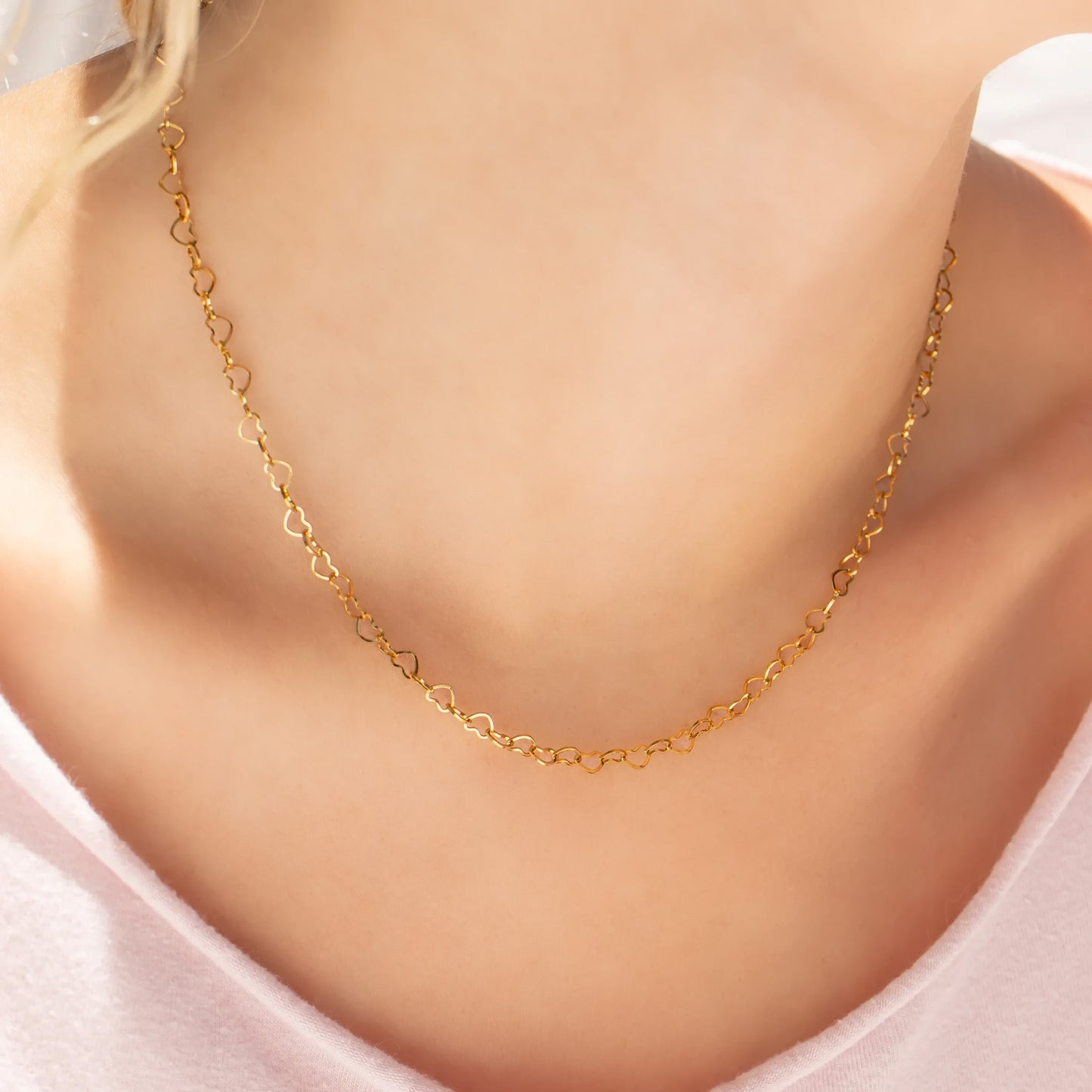 18K Gold PVD Stainless Steel Heart Chain Necklace / CHN0096