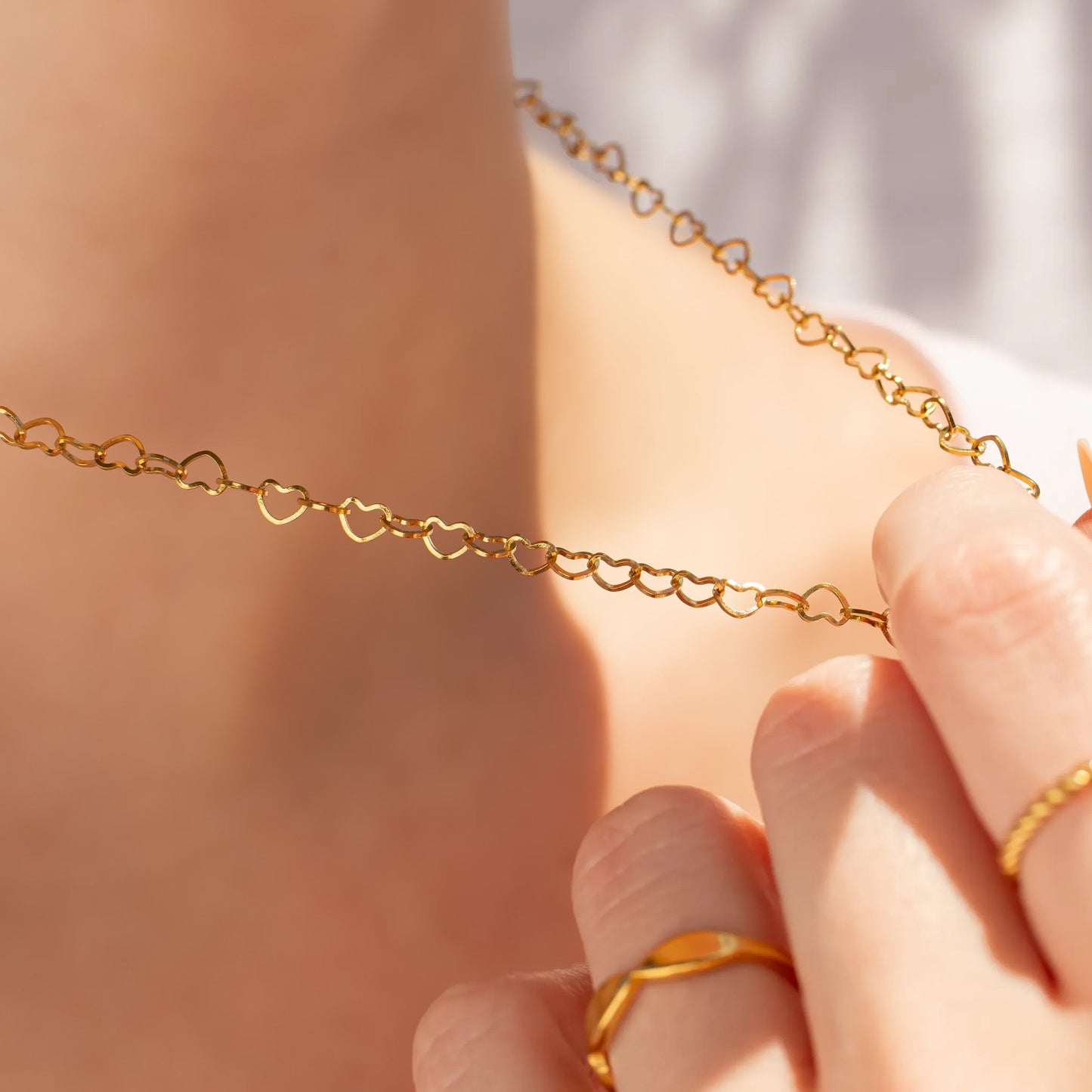 18K Gold PVD Stainless Steel Heart Chain Necklace / CHN0096