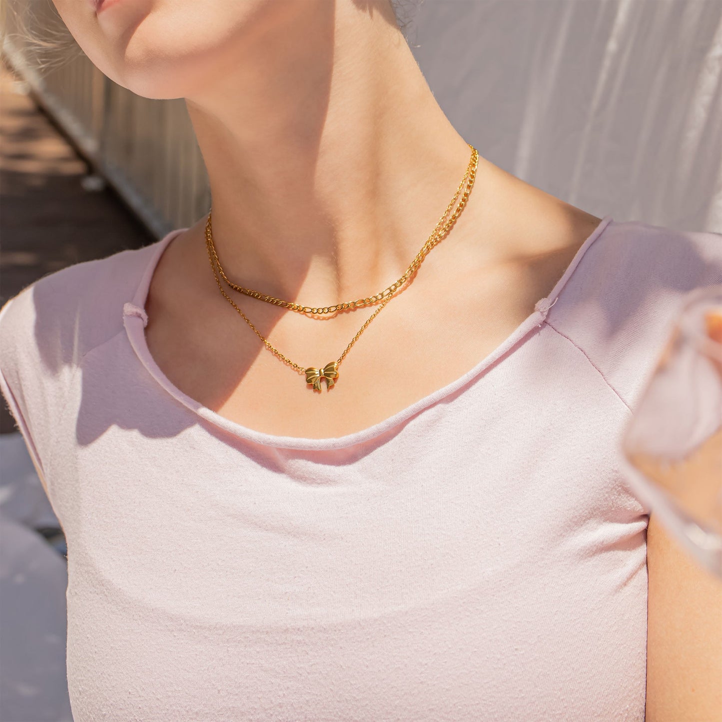 18K Gold PVD Stainless Steel Bow Pendant Necklace / CHN0106