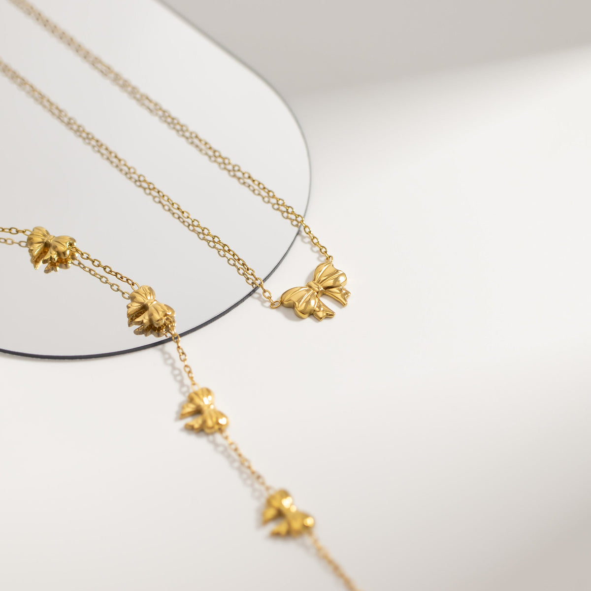 18K Gold PVD Stainless Steel Bow Pendant Necklace / CHN0106