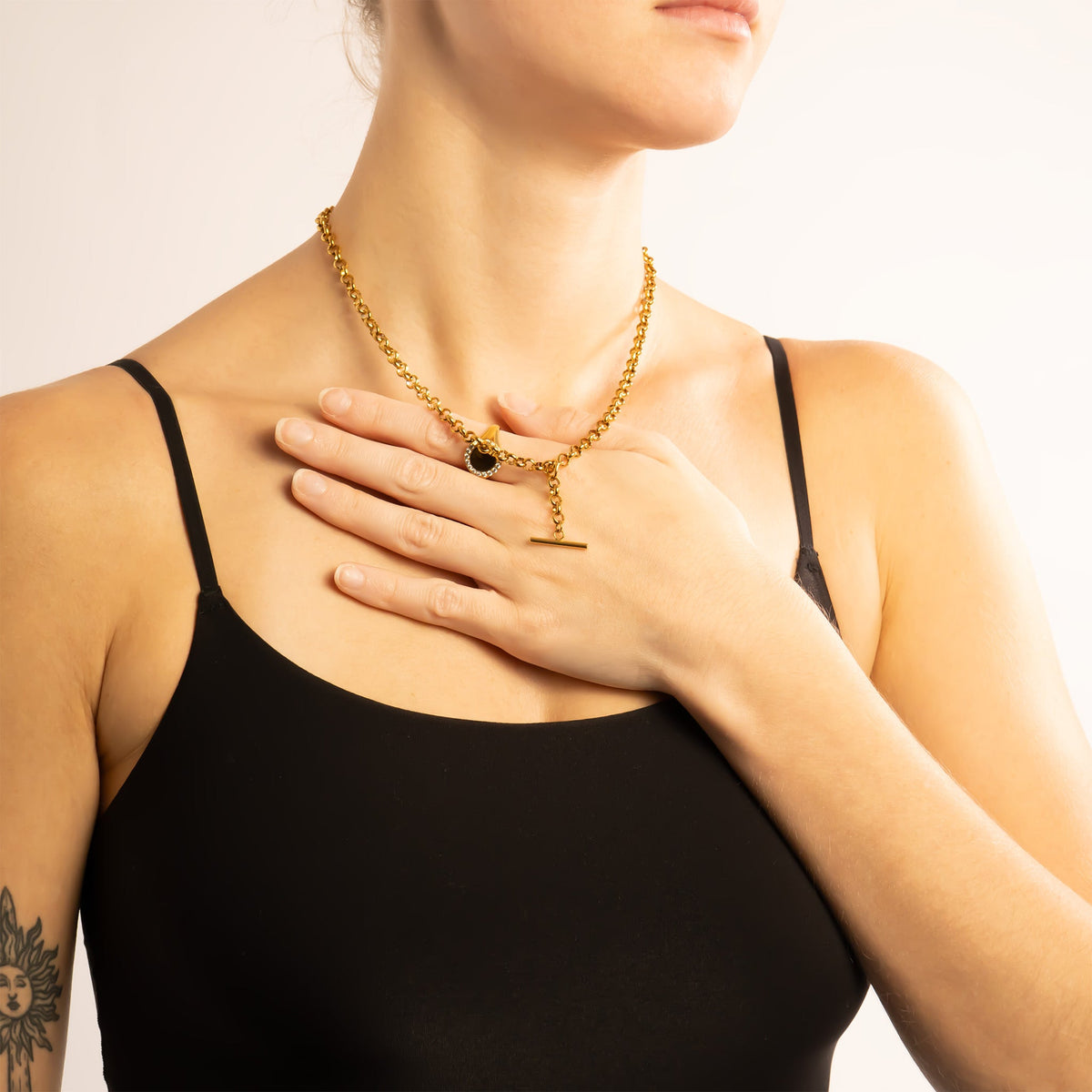 18K Gold PVD Stainless Steel Tbar Necklace / CHN0110