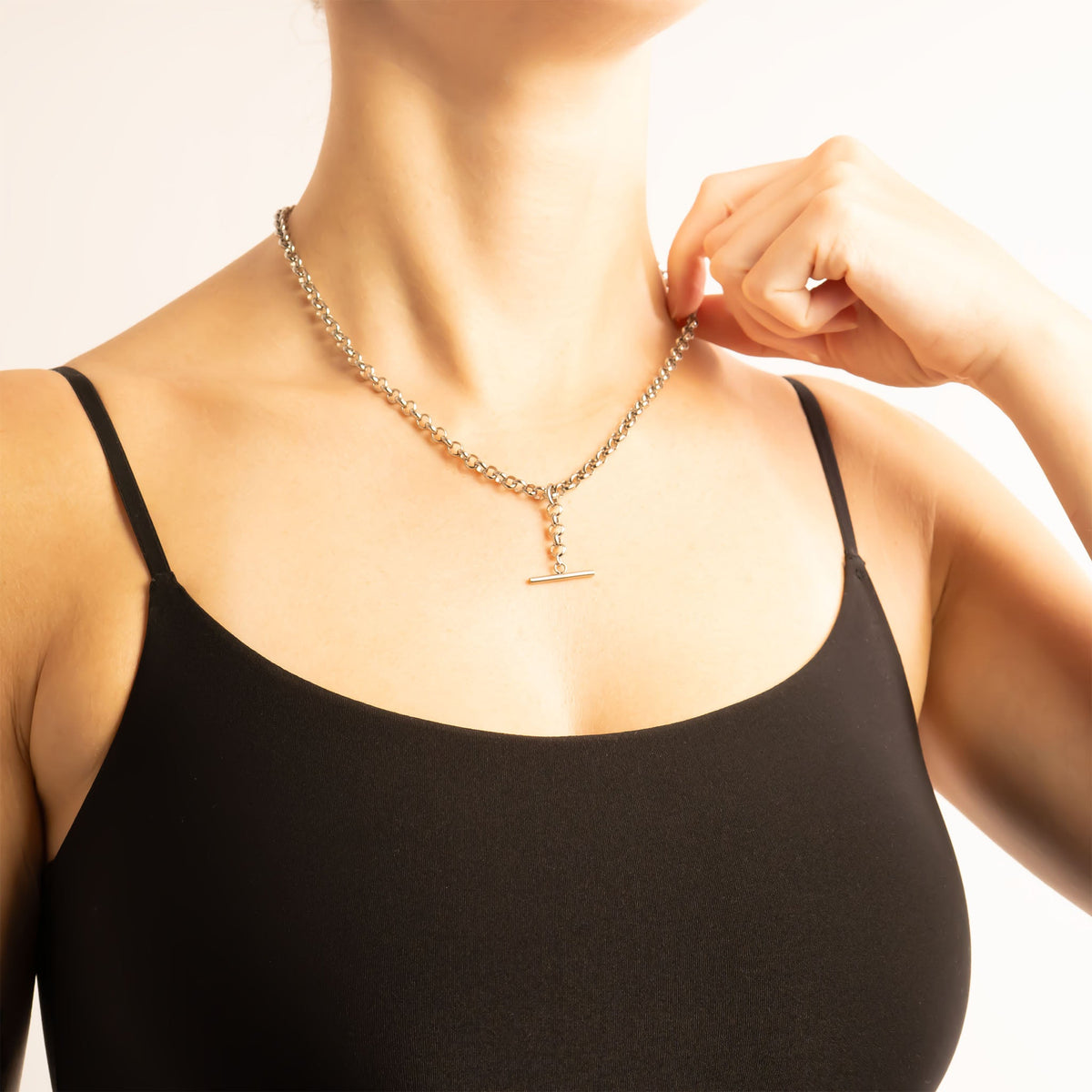 18K Gold PVD Stainless Steel Tbar Necklace / CHN0110