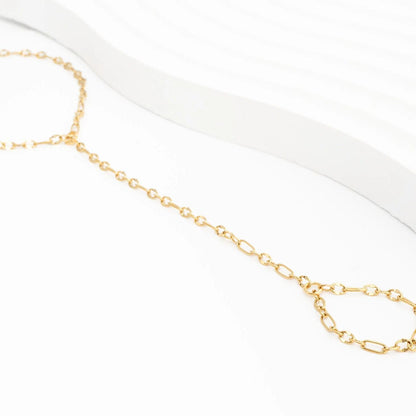 18K Gold PVD Stainless Steel Smooth Lip Hand Chain / CHN0123