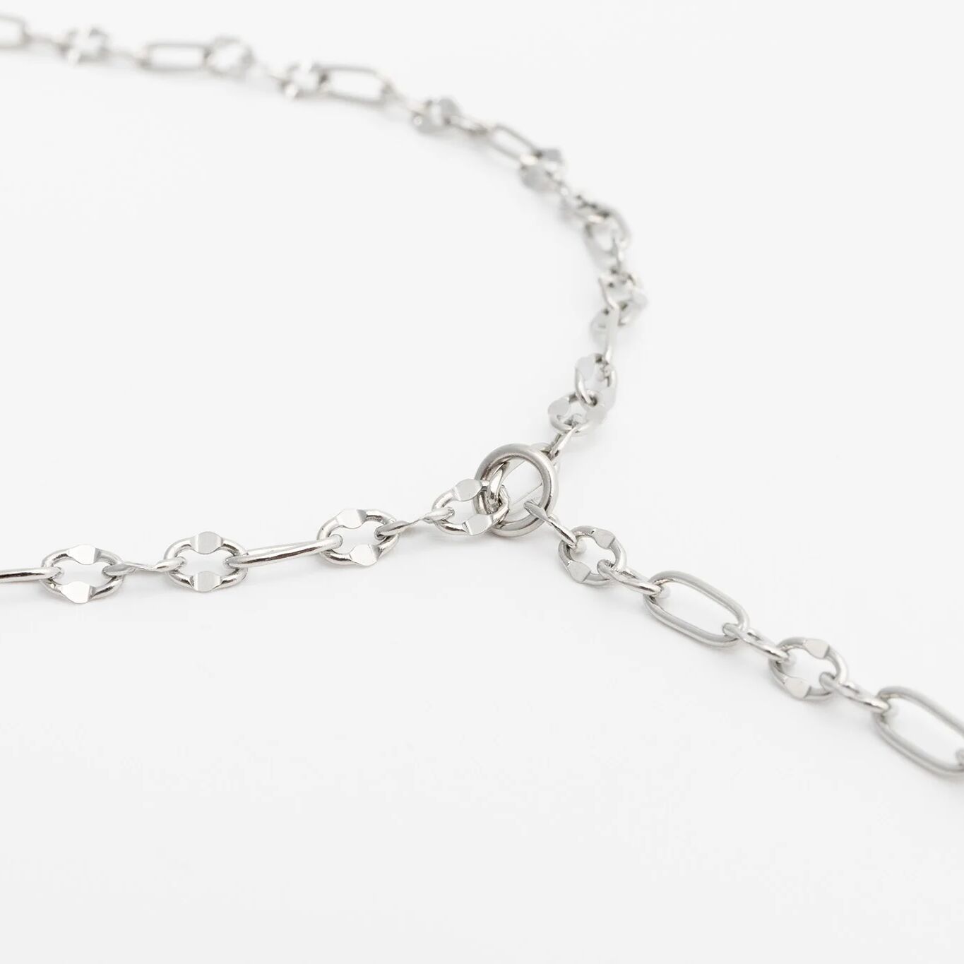 18K Gold PVD Stainless Steel Smooth Lip Hand Chain / CHN0123