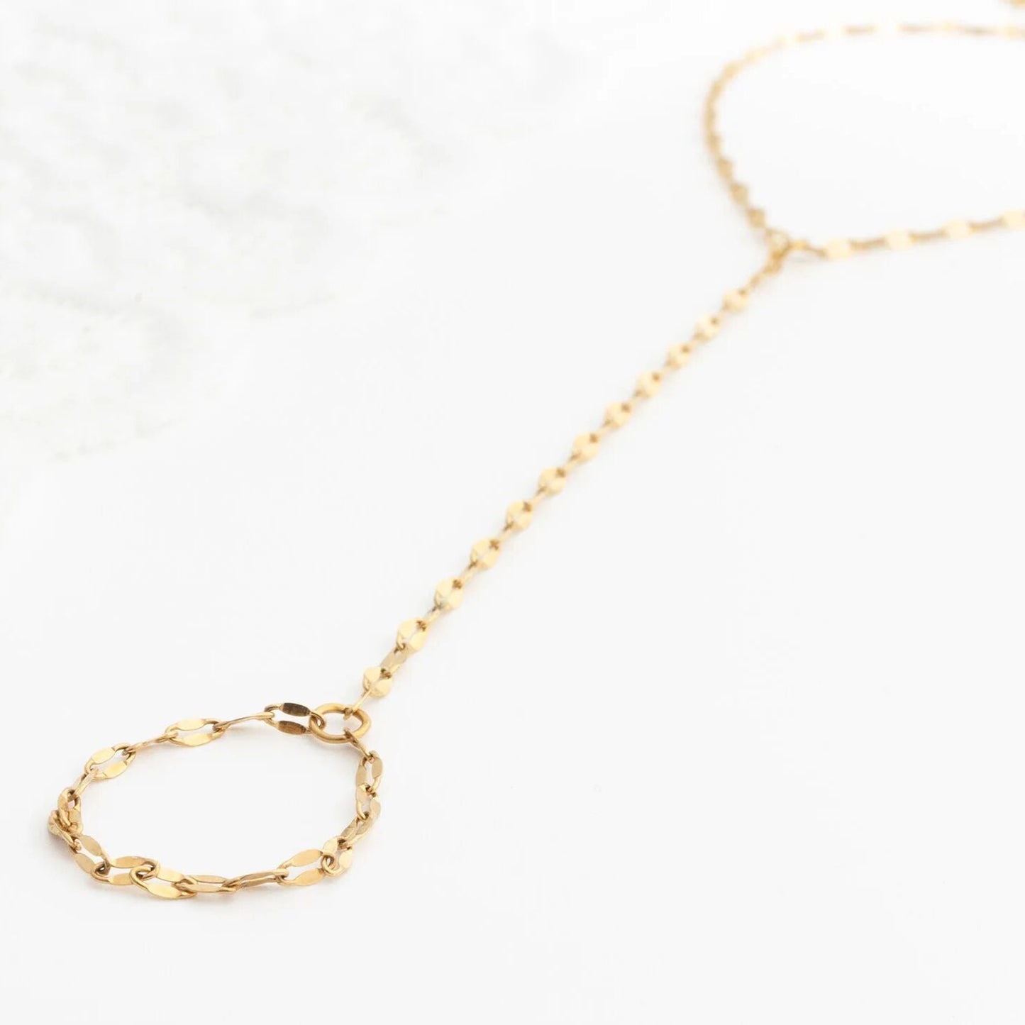 18K Gold PVD Stainless Steel Lip Hand Chain / CHN0127