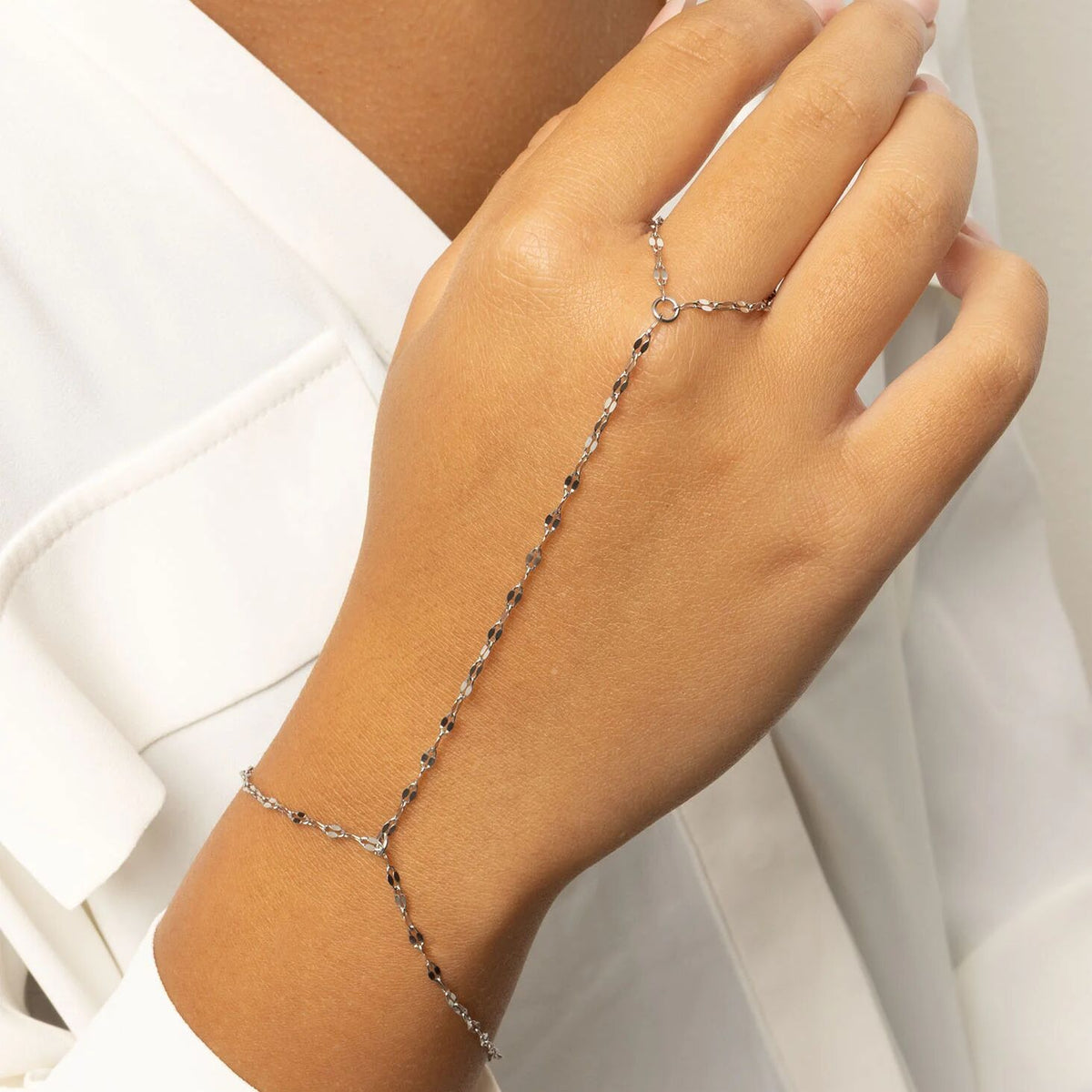 18K Gold PVD Stainless Steel Lip Hand Chain / CHN0127