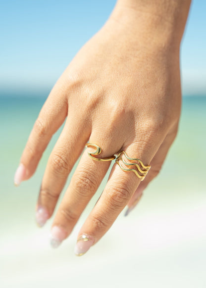 Stainless Steel 18K Gold PVD Coated Wave Ring / SCR4122