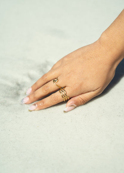 Stainless Steel 18K Gold PVD Coated Wave Ring / SCR4122