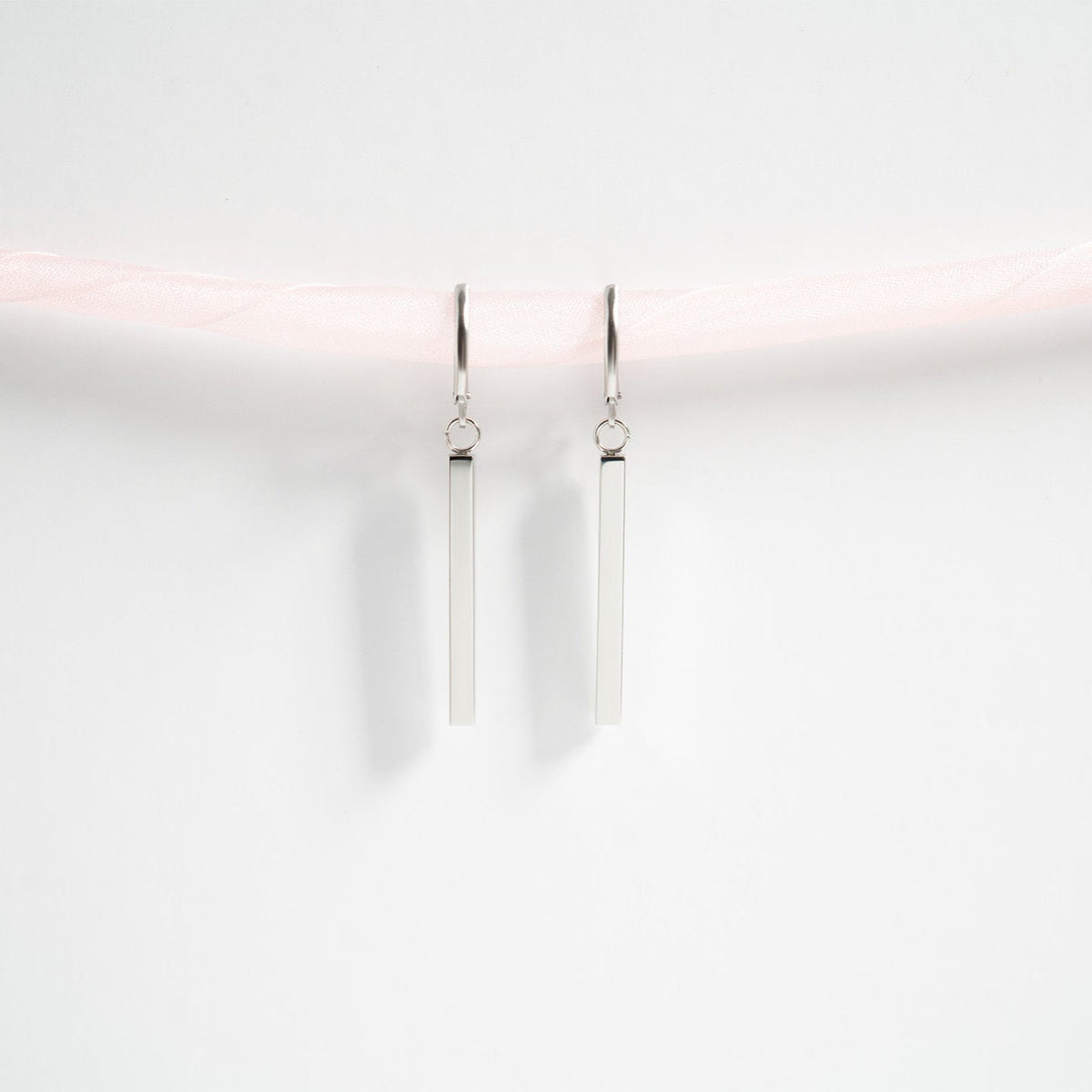 18K Gold PVD Stainless Steel Dangle Vertical Drop Bar Earrings / ERJ0061