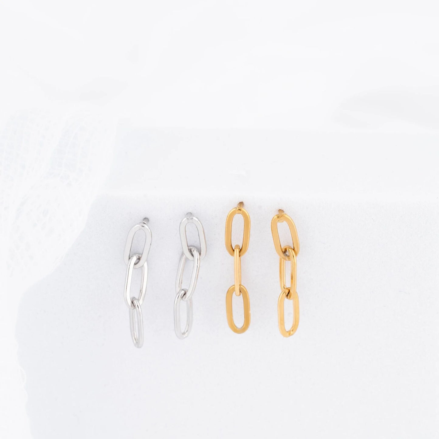 18K Gold PVD Stainless Steel Paperclip Earrings / ERJ0002