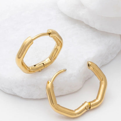 18K Gold PVD Stainless Steel Rounded Geometric Huggie Hoop Earrings / ERJ0006