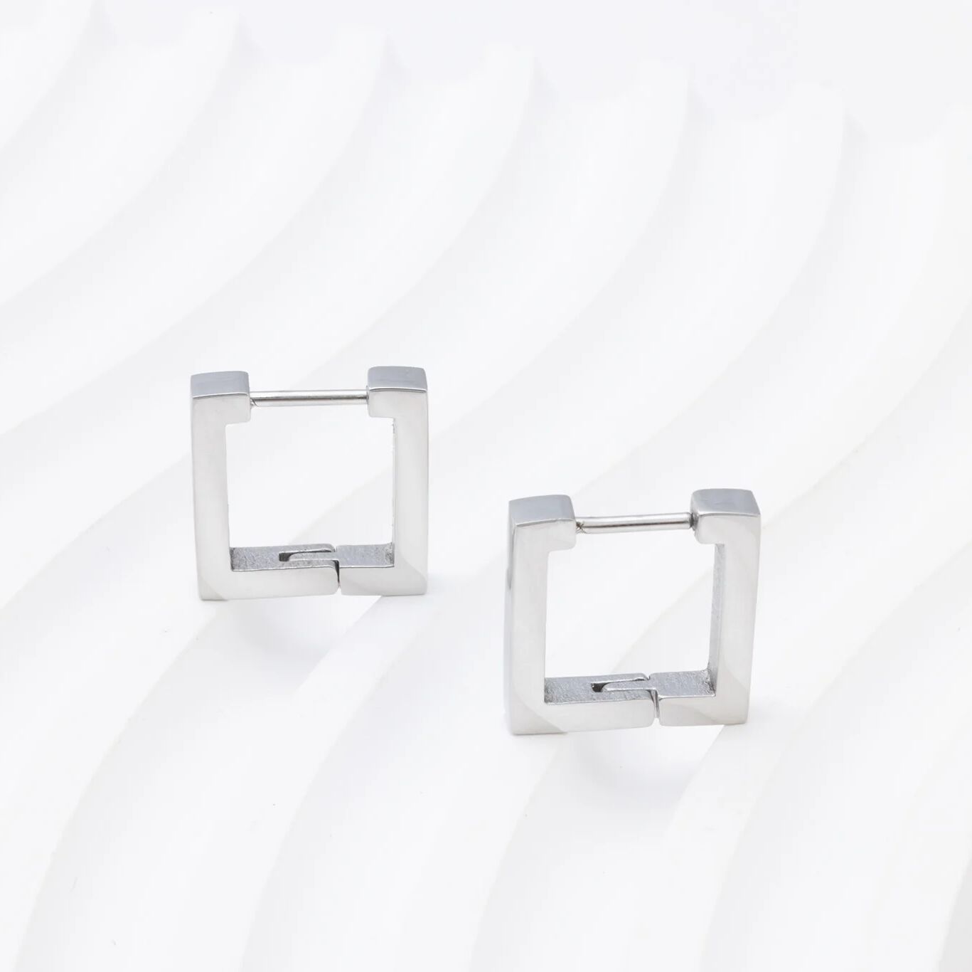 18K Gold PVD Stainless Steel Square Huggie Earrings / ERJ0011