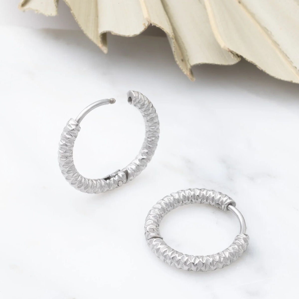 18K Gold PVD Stainless Steel Textured Huggie Hoop Earrings / ERJ0012