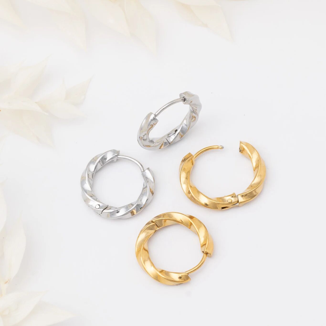 18K Gold PVD Stainless Steel Textured Twisted Huggie Hoop Earrings / ERJ0026