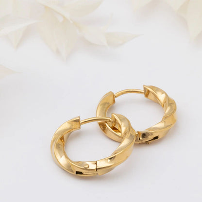 18K Gold PVD Stainless Steel Textured Twisted Huggie Hoop Earrings / ERJ0026