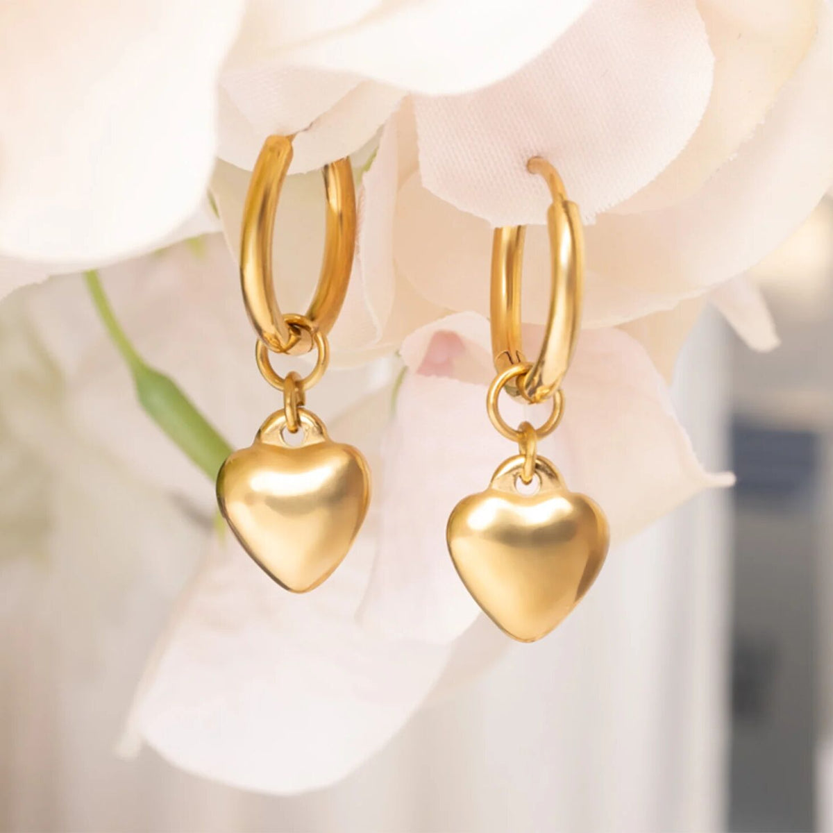 18K Gold PVD Stainless Steel Heart Pendant Huggie Hoop Earrings / ERJ0028