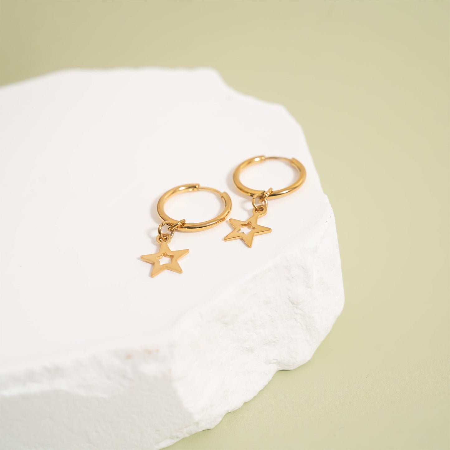 18K Gold PVD Stainless Steel Star Pendant Hoop Earrings / ERJ0037