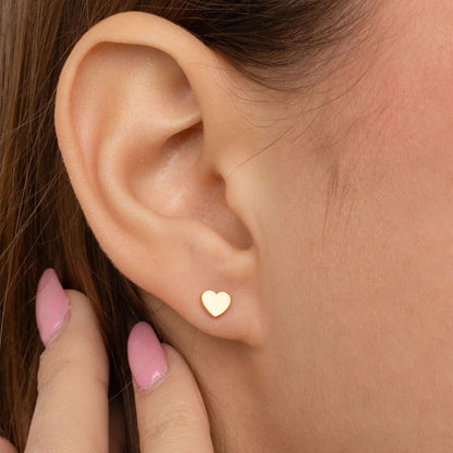 18K Gold PVD Stainless Steel Heart Stud Earrings / ERJ0056