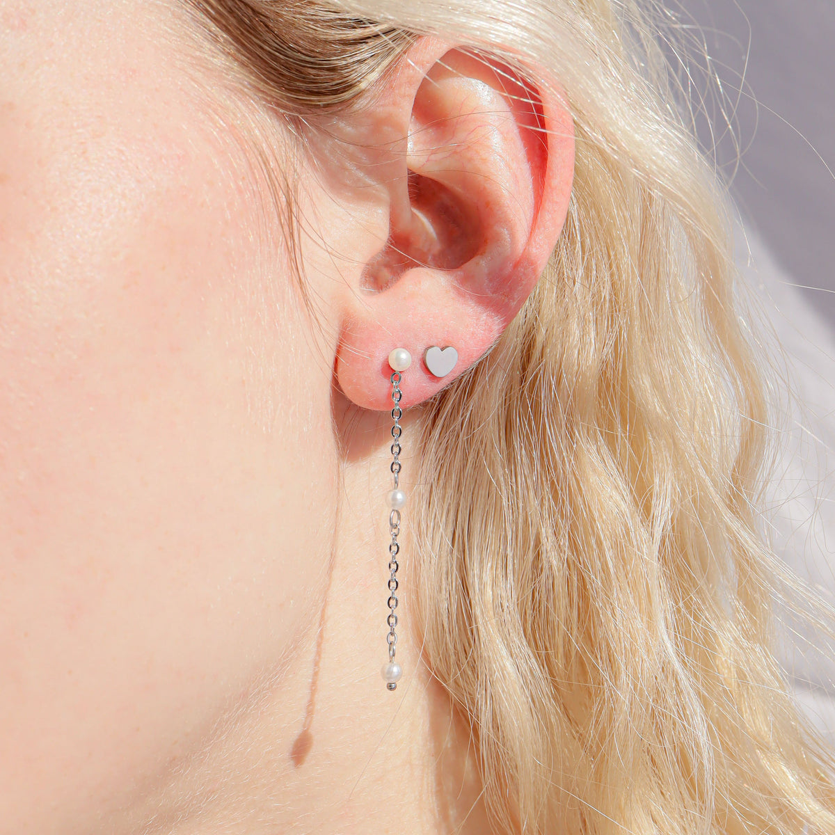 18K Gold PVD Stainless Steel Pearl Dangle Earrings / ERJ0063