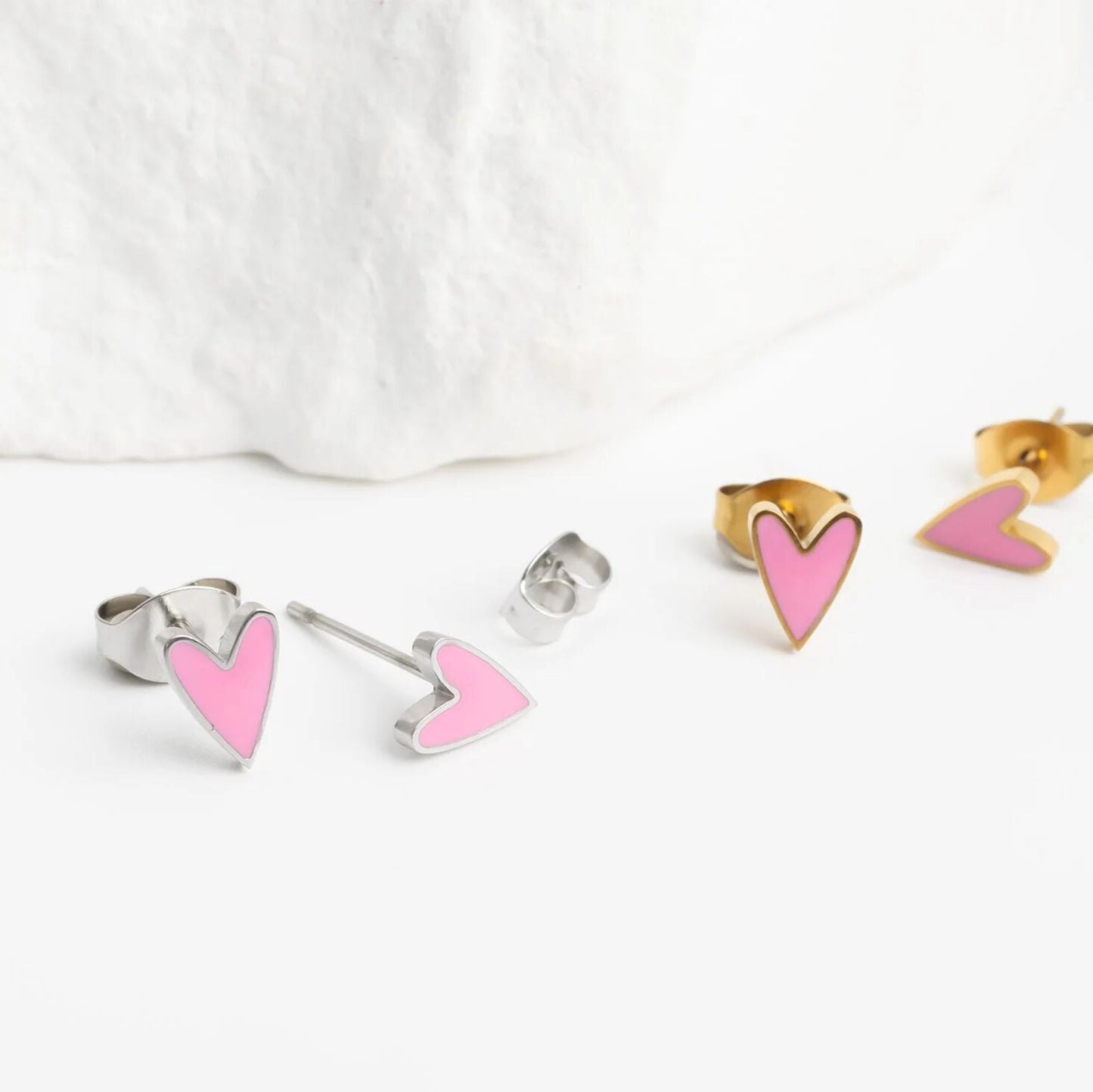 18K Gold PVD Stainless Steel White Enamel Heart Studs / ERJ0081