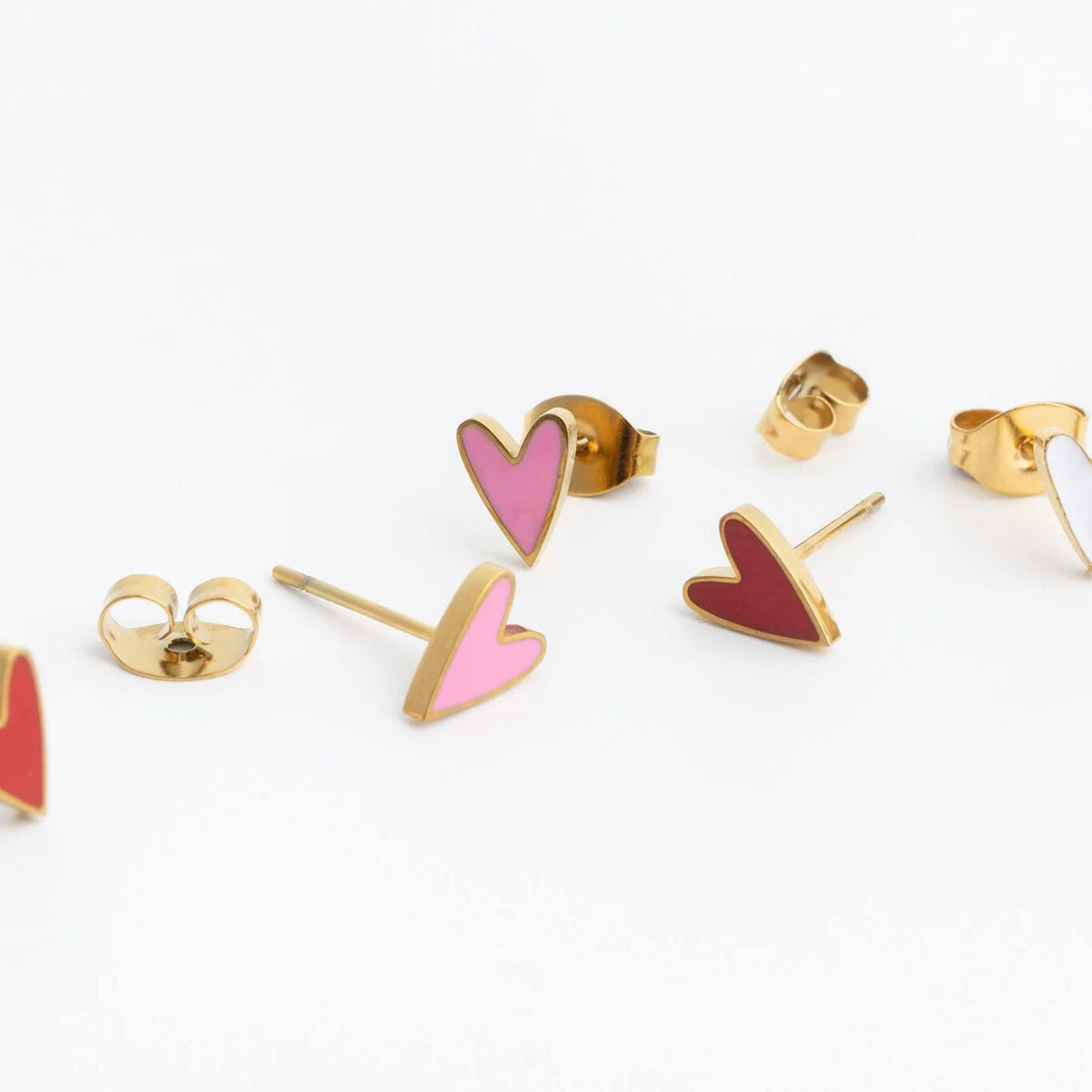18K Gold PVD Stainless Steel White Enamel Heart Studs / ERJ0081