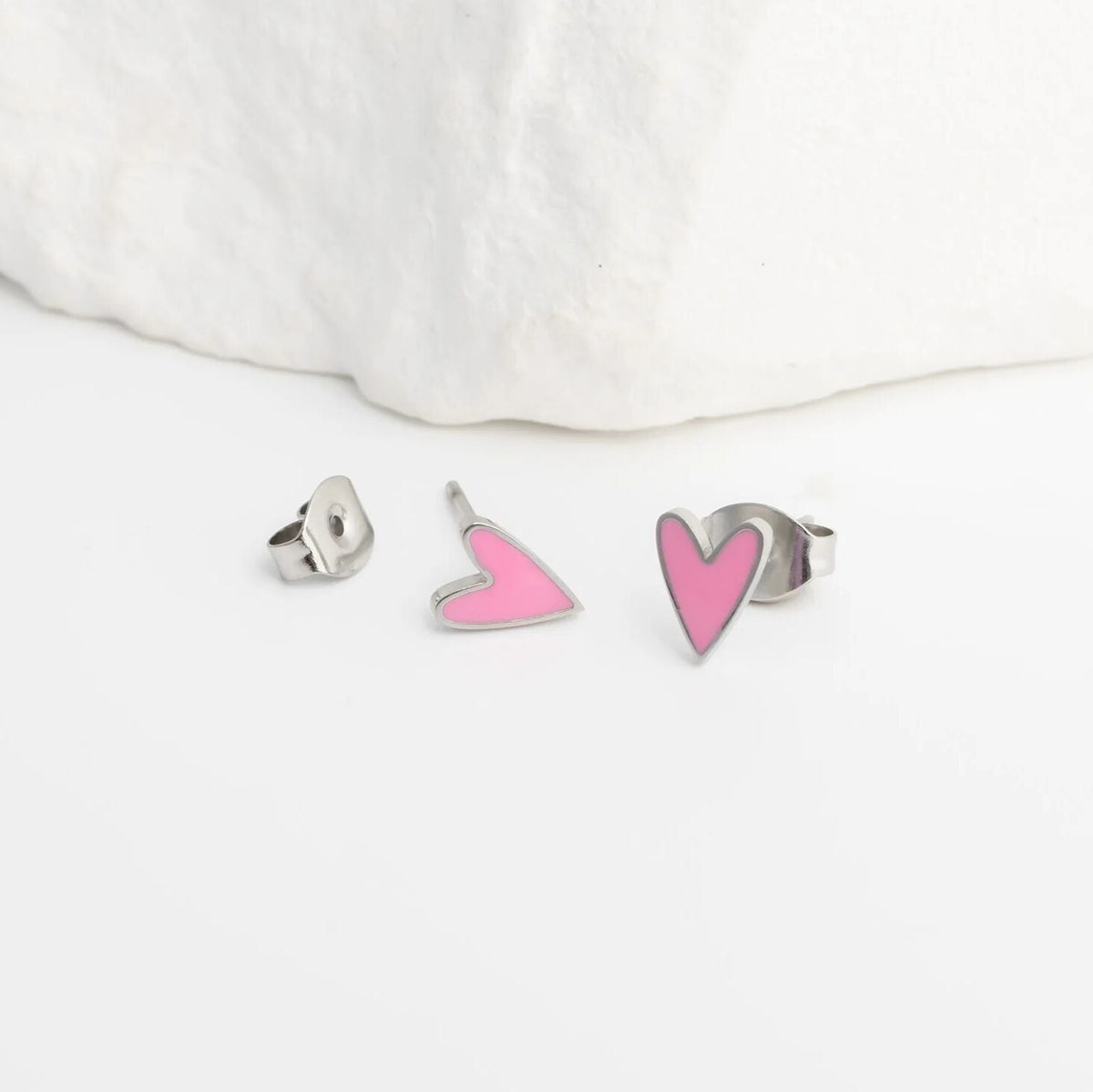 18K Gold PVD Stainless Steel White Enamel Heart Studs / ERJ0081