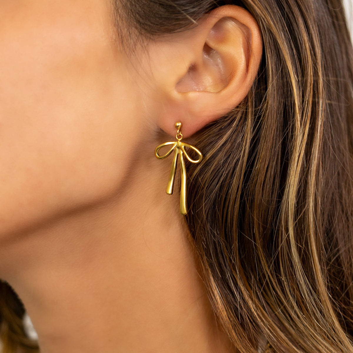 18K Gold PVD Stainless Steel Ribbon Bow Earrings  / ERJ0084