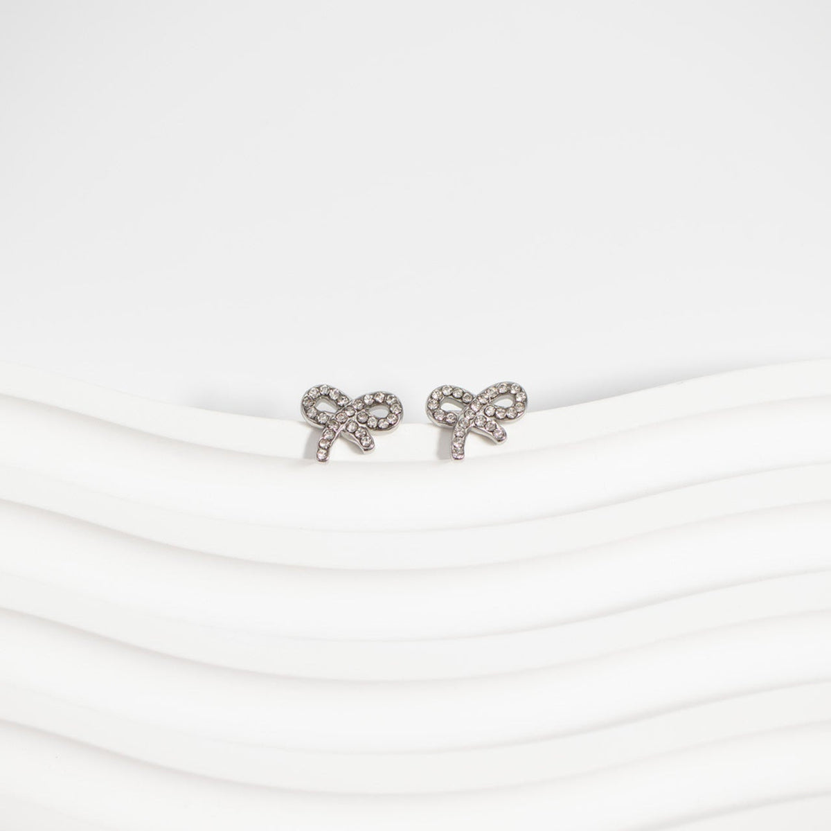 18K Gold PVD Stainless Steel Stone Bow Earrings / ERJ0089