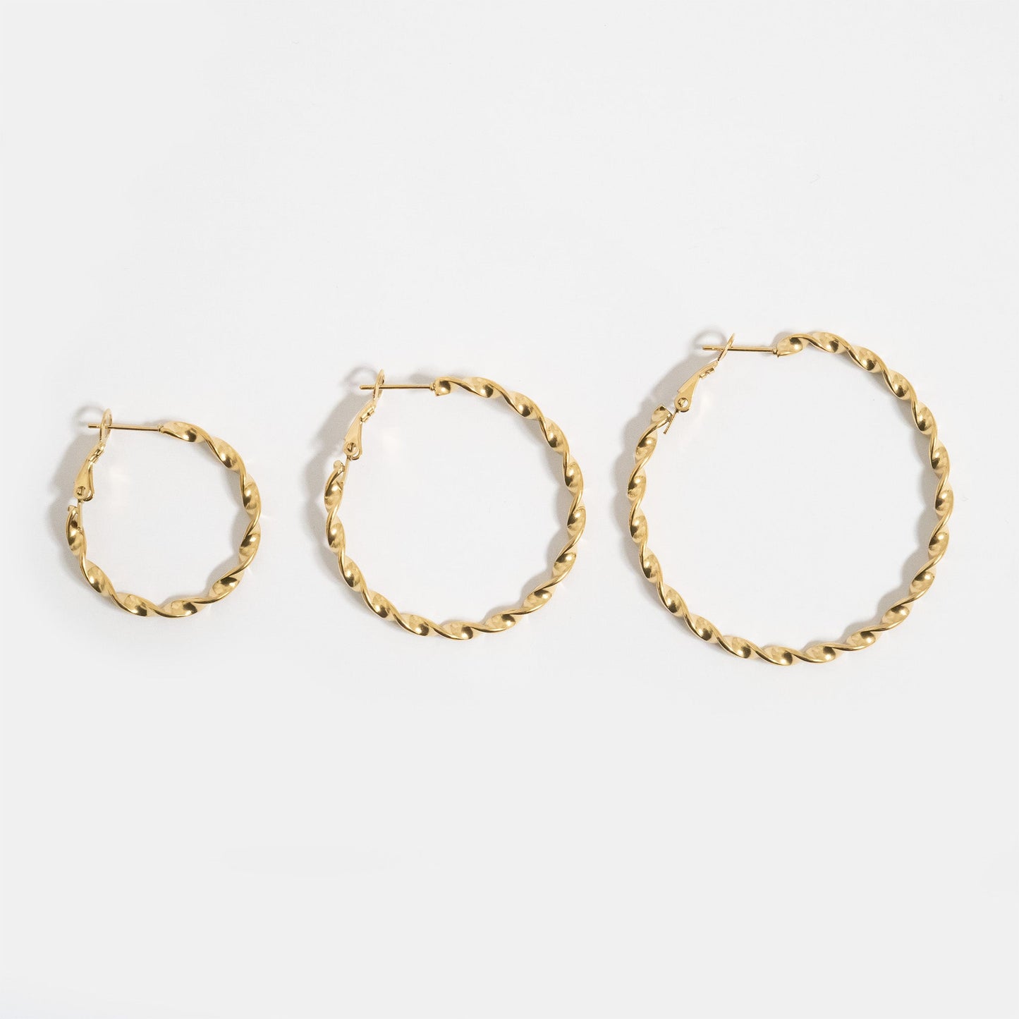 18K Gold PVD Stainless Steel Twist Hoop Earrings / ERJ0104