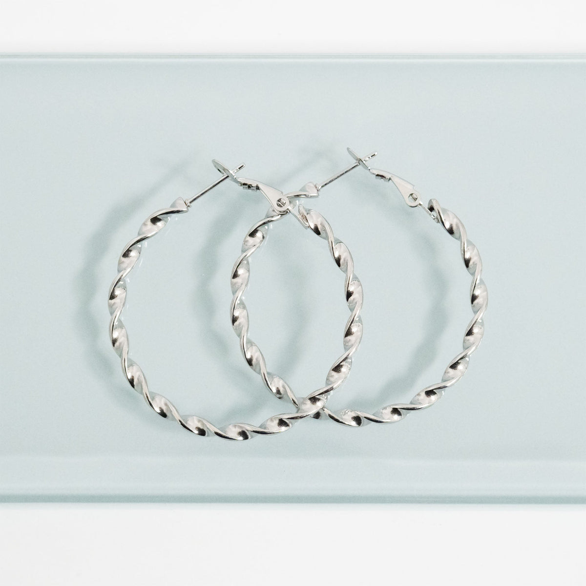 18K Gold PVD Stainless Steel Twist Hoop Earrings / ERJ0104