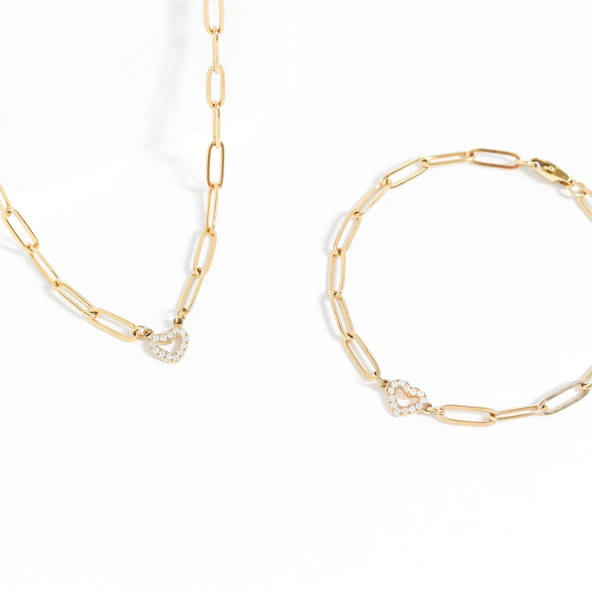 18K Gold PVD Stainless Steel Stone "Heart" Paperclip Chain Bracelet / BRJ1006