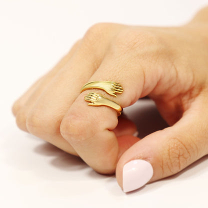 18K Gold PVD Stainless Steel Hug Ring / KSS0002