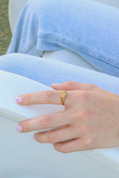 18K Gold PVD Stainless Steel Blank Engravable Heart Signet Ring / ESR0004