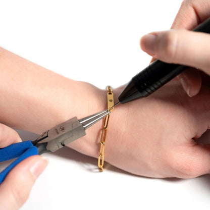 18K Gold PVD Stainless Steel Engravable Paperclip Bar Bracelet / SBB0274