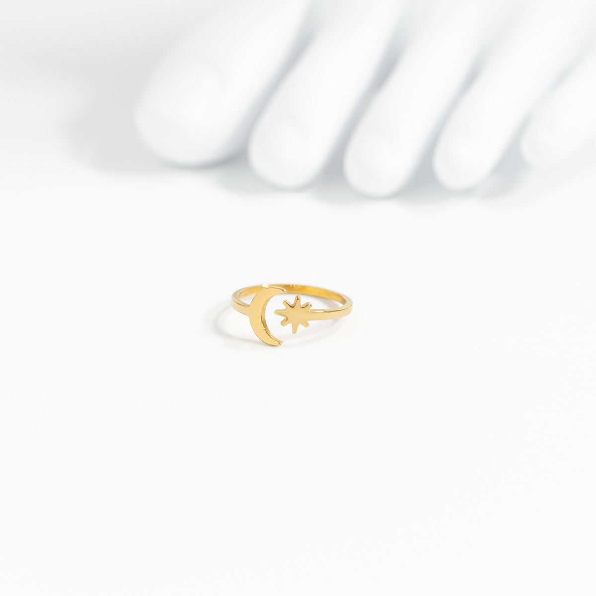 18K Gold PVD Stainless Steel Moon And Star Toe Ring / KSS0019