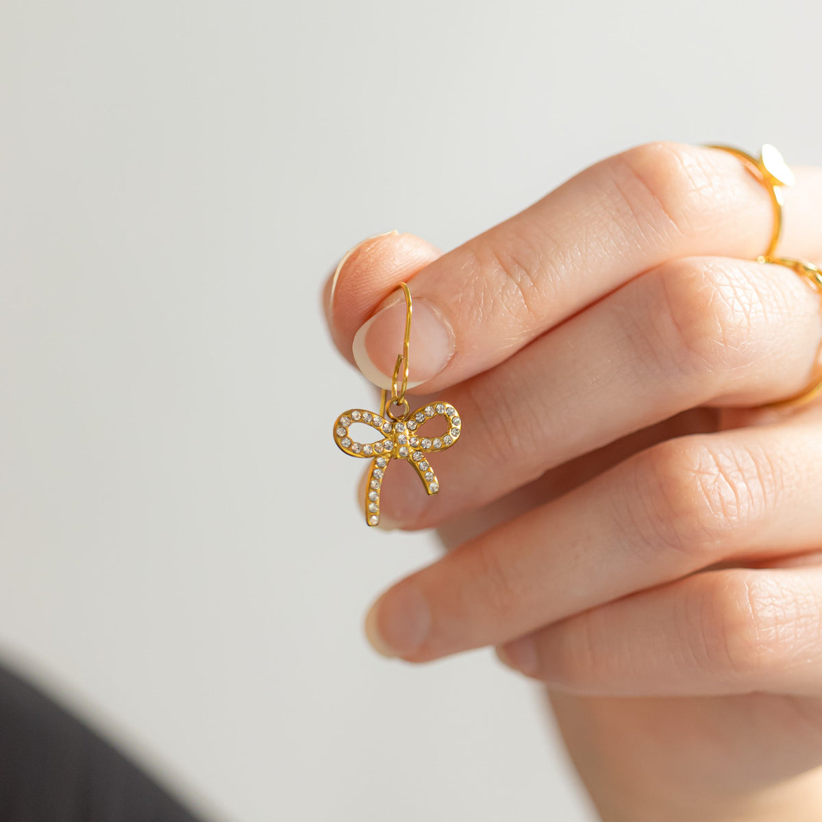 18K Gold PVD Stainless Steel Rhinestone Bow Charm / PDL0278