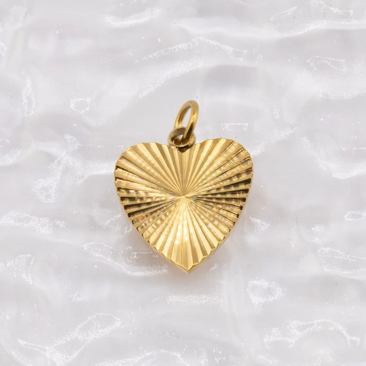 18K Gold PVD Stainless Steel Sunburst Heart Charm / PDL0294