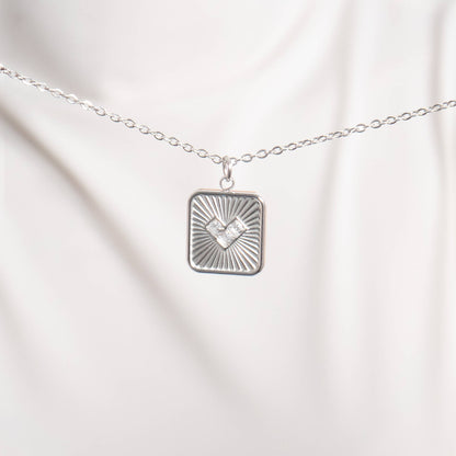 18K Gold PVD Stainless Steel Stone Heart Pendant / PDL0305